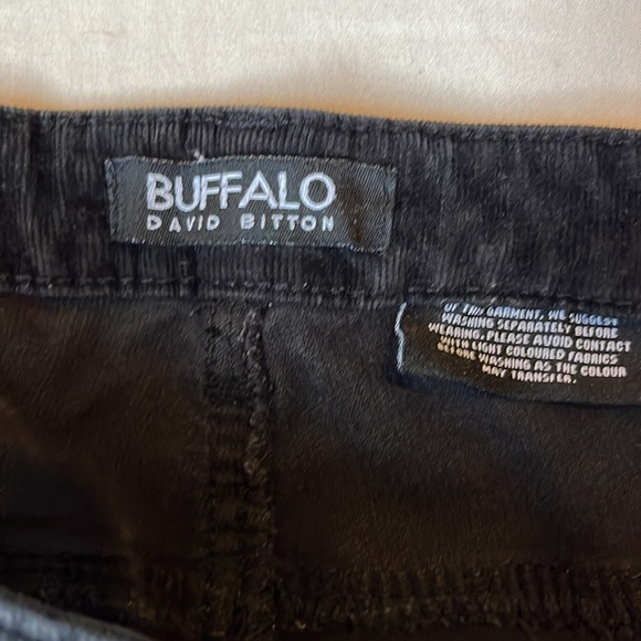 Buffalo women’s 14x30 black stretch corduroy pants - Picture 4 of 5